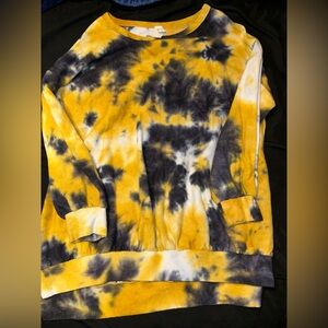 Medium tie dye fleece oversized crewneck